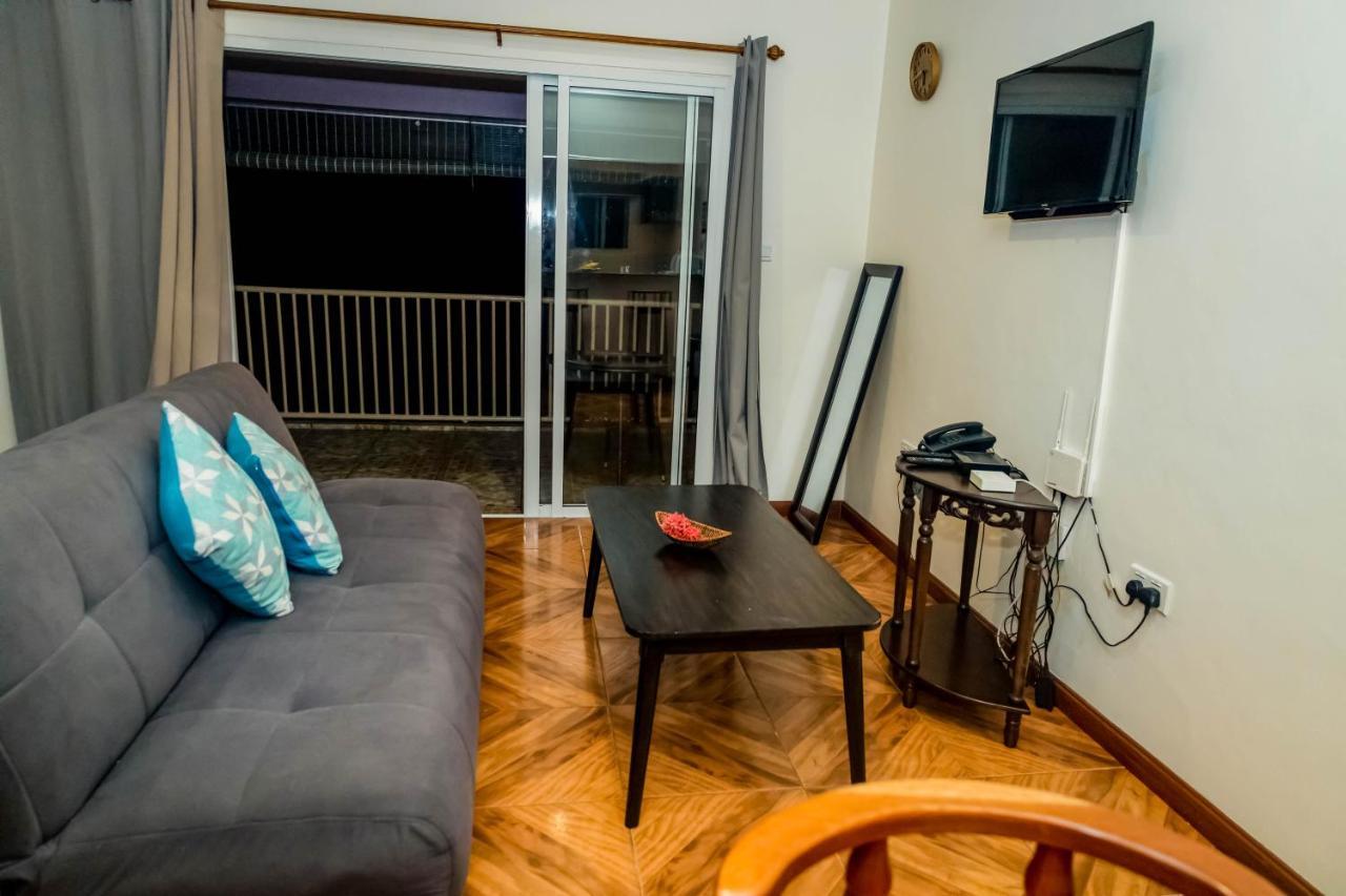 Will'S Sea View Apartments Виктория Экстерьер фото